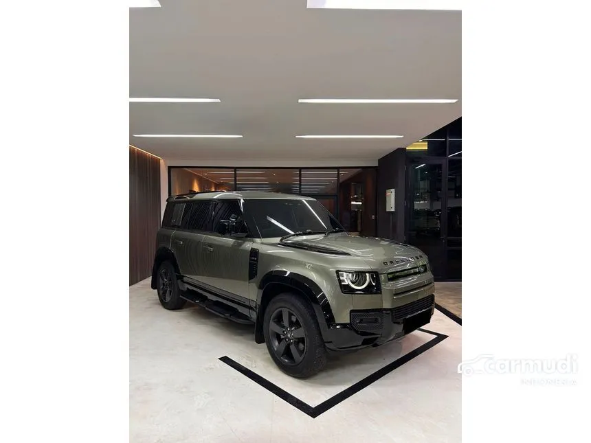 2023 Land Rover Defender 110 P300 SE SUV