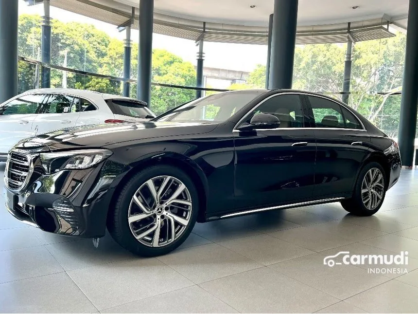 2024 Mercedes-Benz E200 Exclusive Line Sedan