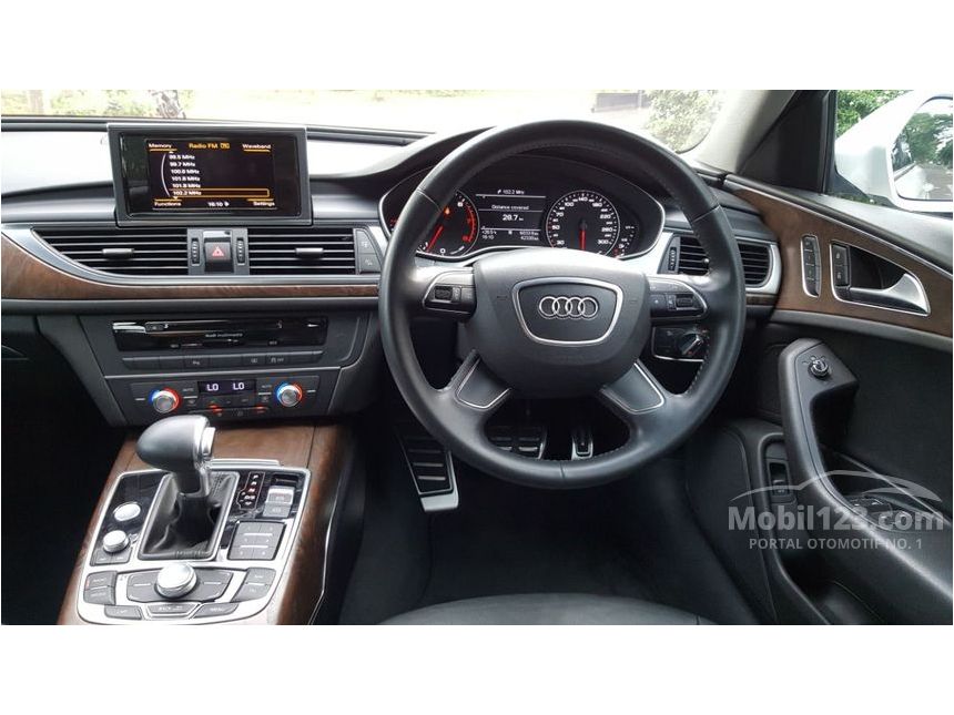 4700 Koleksi Gambar Mobil Audi A8 Gratis