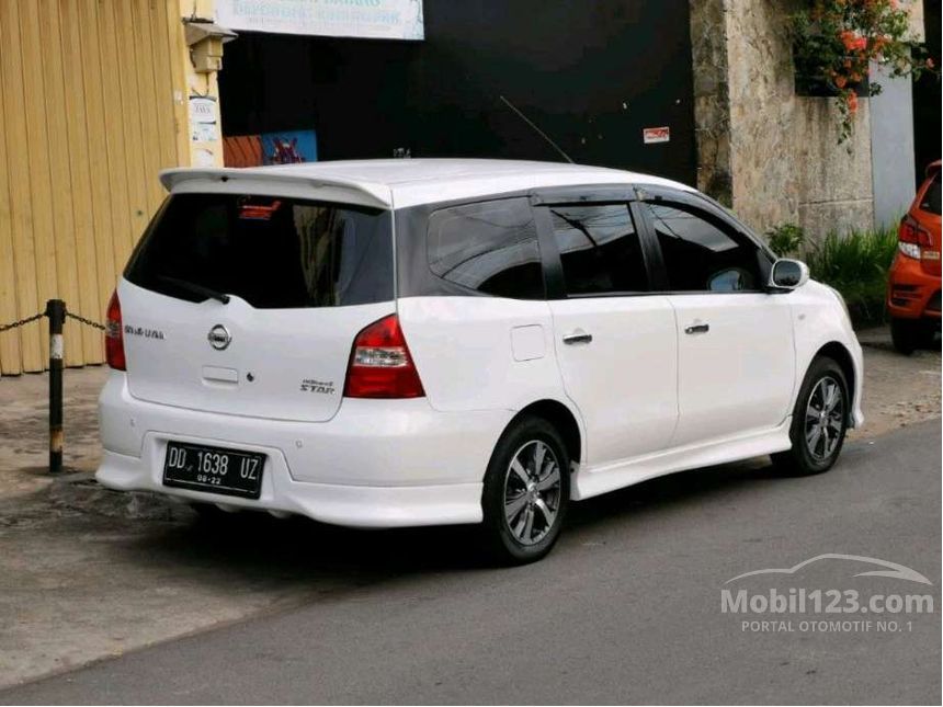 2012 Nissan Grand Livina Highway Star Autech MPV