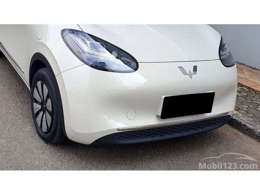 2025 Wuling Binguo EV Pro Hatchback