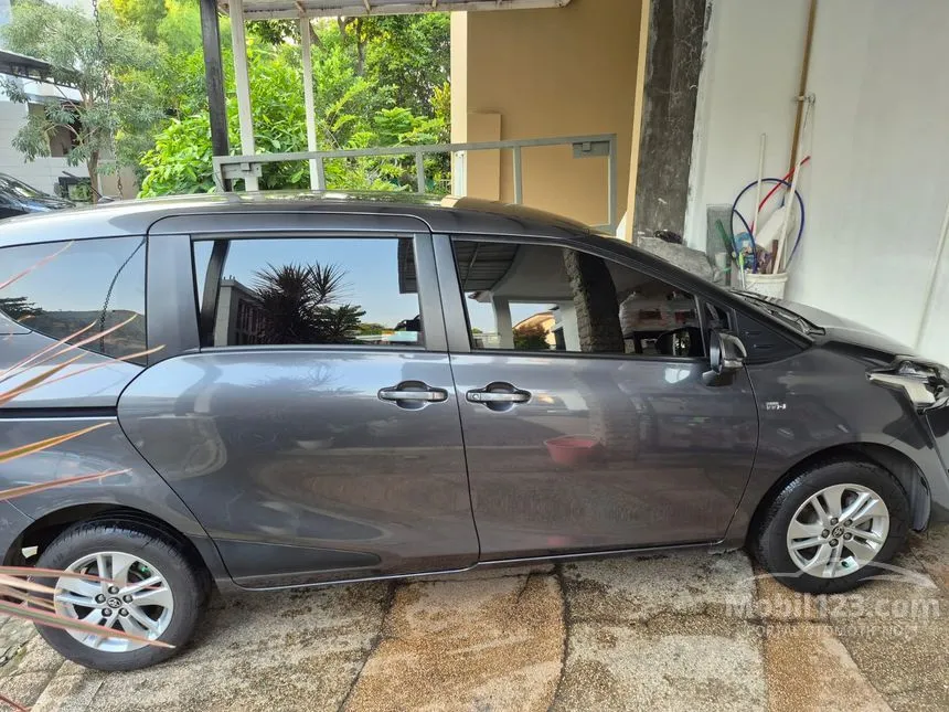 2018 Toyota Sienta G MPV