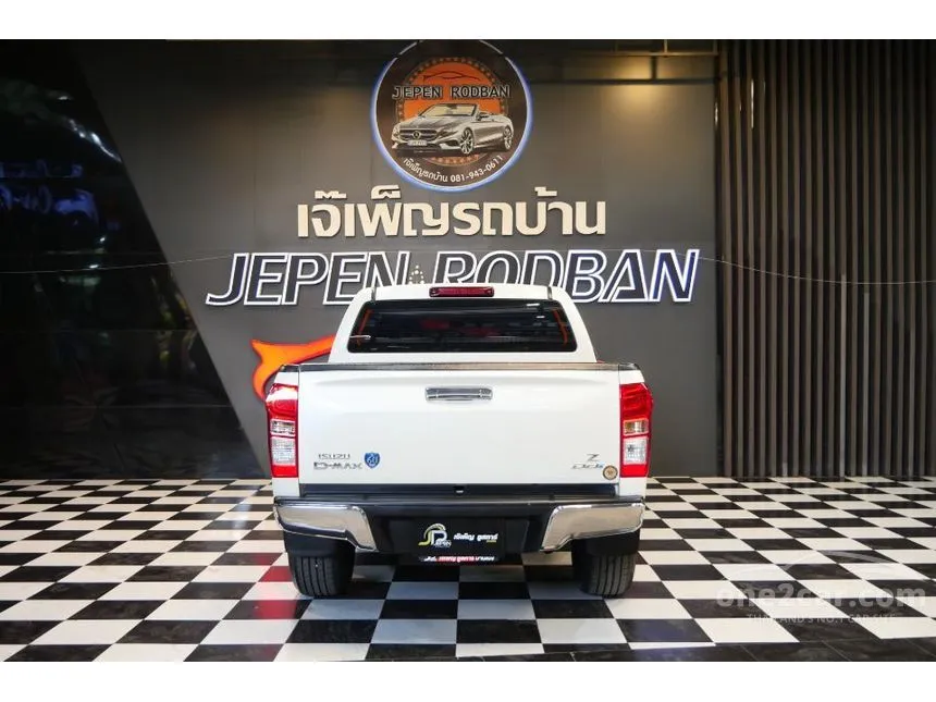 2017 Isuzu D-MAX Hi-Lander Z Cab-4 Pickup