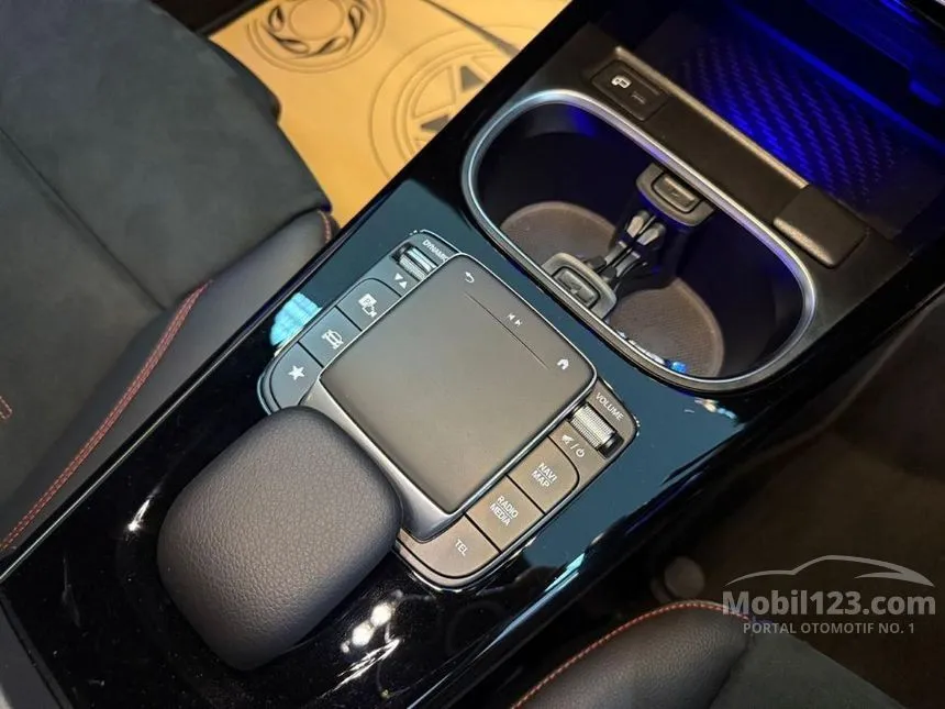 2022 Mercedes-Benz CLA200 AMG Line Coupe