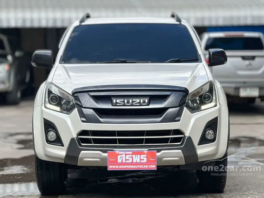 2017 Isuzu D-MAX Vcross Z-Prestige Cab-4 Pickup