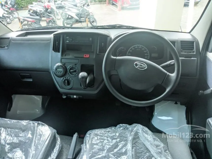 2024 Daihatsu Gran Max D Van