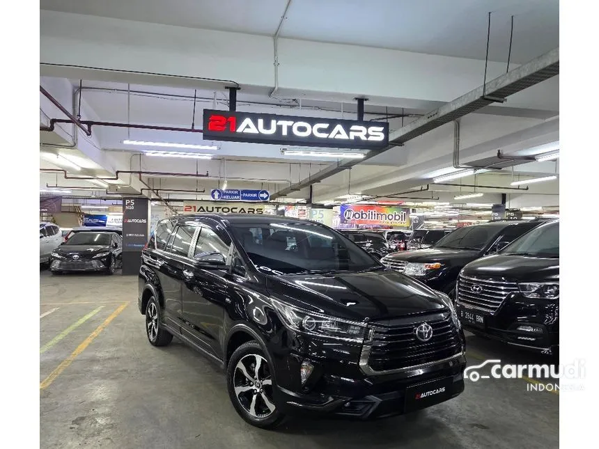 2021 Toyota Kijang Innova Venturer MPV