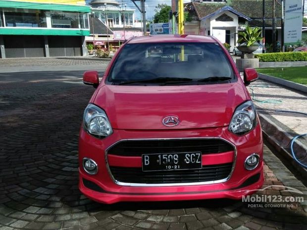 Ayla - Daihatsu Murah - 143 mobil dijual di Yogyakarta 