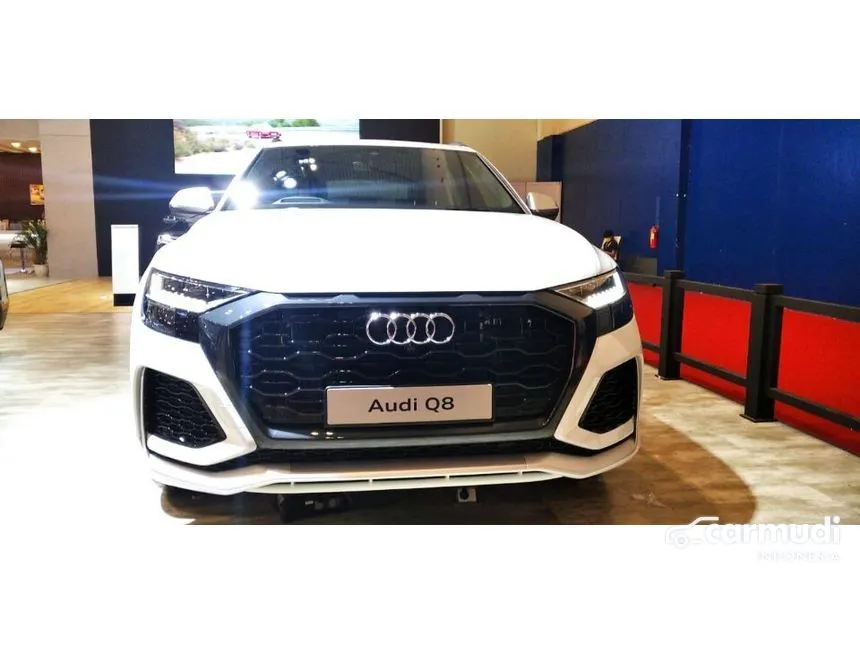 Jual Mobil Audi Q8 2023 TFSI quattro 3.0 di DKI Jakarta Automatic Wagon Putih Rp 2.830.000.000