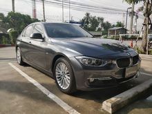 2018 BMW 320i 2.0 F30 (ปี 11-16) Sedan AT
