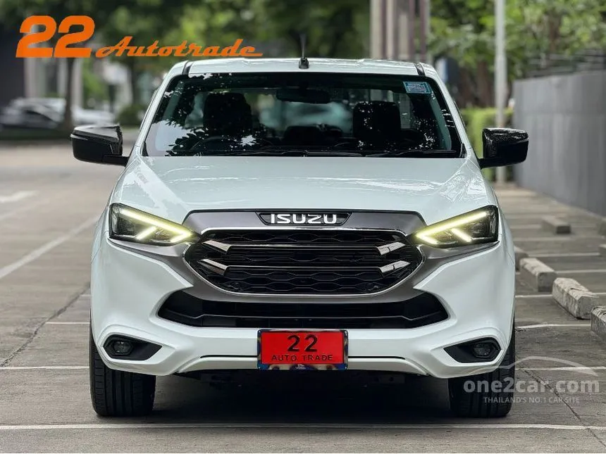 2024 Isuzu D-MAX L Cab-4 Pickup