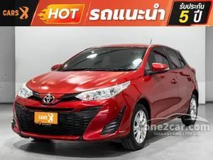 2017 Toyota YARIS 1.2 E Hatchback
