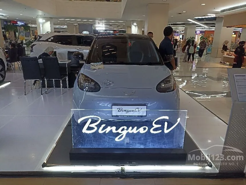 Jual Mobil Wuling Binguo EV 2024 410Km Premium Range di DKI Jakarta Automatic Hatchback Biru Rp 400.000.000