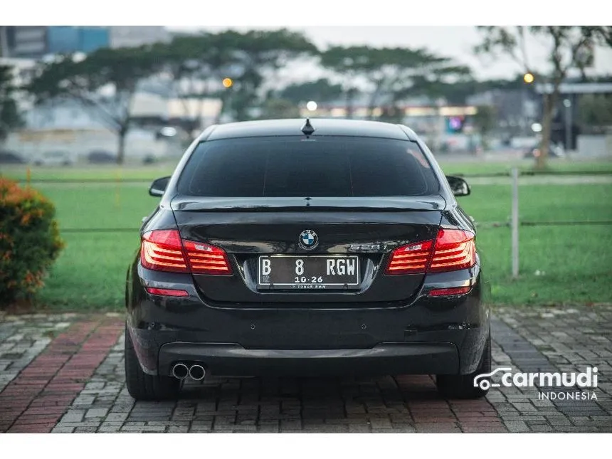 2016 BMW 528i Luxury Sedan