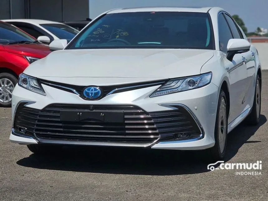 2024 Toyota Camry HV TSS 2 Sedan