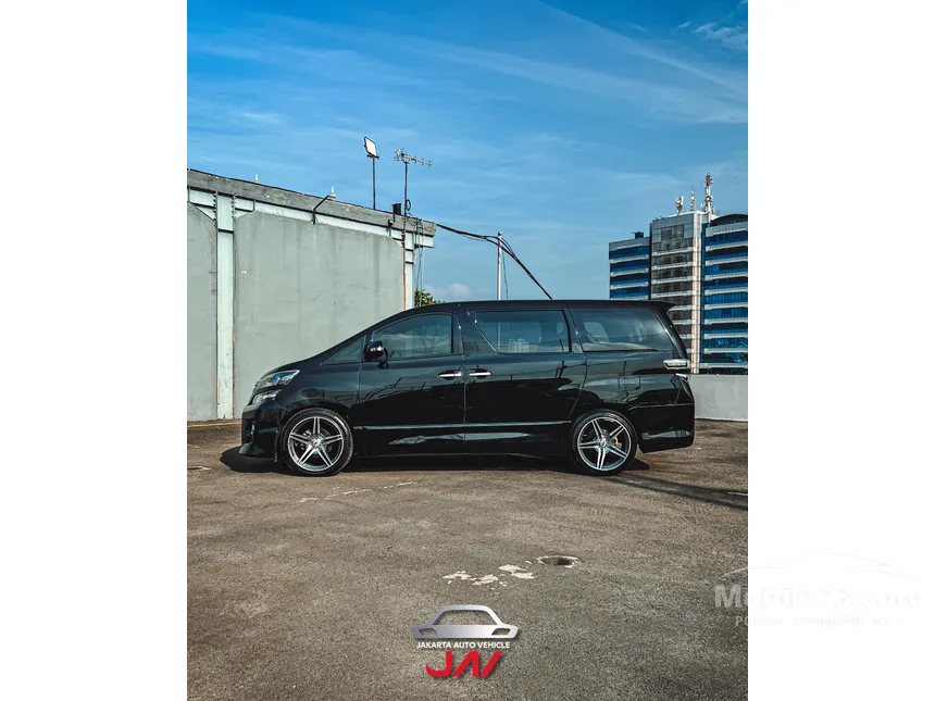 2014 Toyota Vellfire ZG MPV