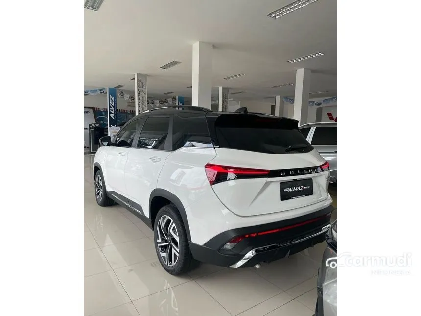 2024 Wuling Almaz RS Pro Wagon