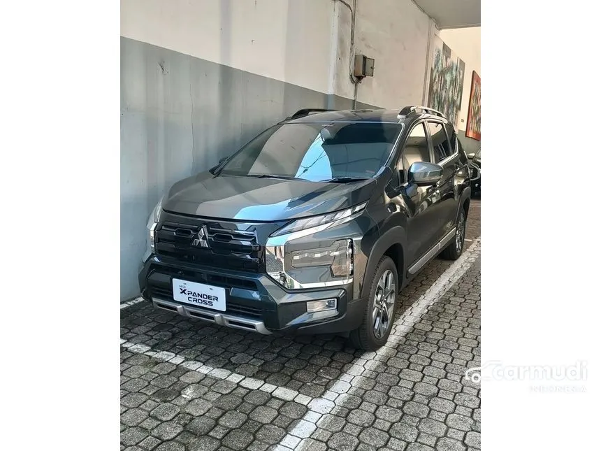 2024 Mitsubishi Xpander CROSS Premium Package Wagon