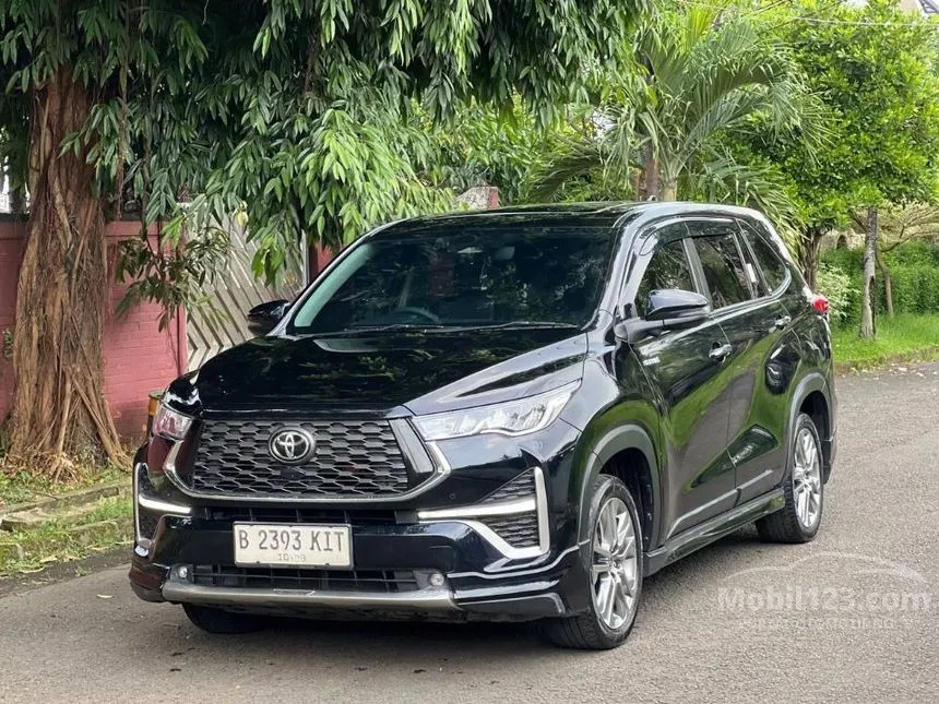 2023 Toyota Kijang Innova Zenix Q HV TSS ( Premium Color) MPV