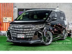 2015 Toyota ALPHARD 2.5 Hybrid E-Four Van