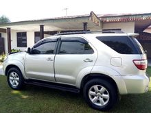 2009 Toyota Fortuner 2.7 G Luxury SUV