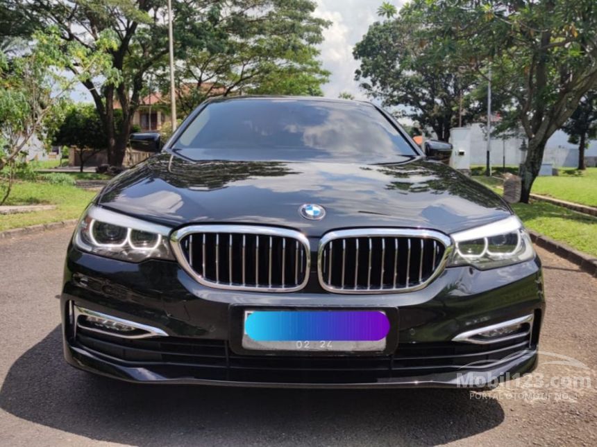 Jual Mobil BMW 520i 2019 Luxury 2.0 Di DKI Jakarta Automatic Sedan ...