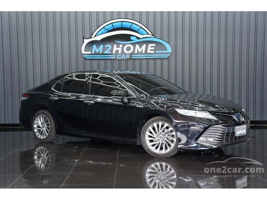 2020 Toyota CAMRY Hybrid Premium Sedan