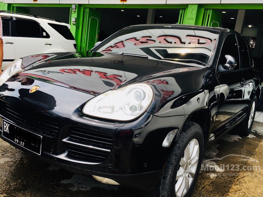 Jual Mobil Porsche Cayenne 2006 4.5 di Sumatera Utara Automatic SUV