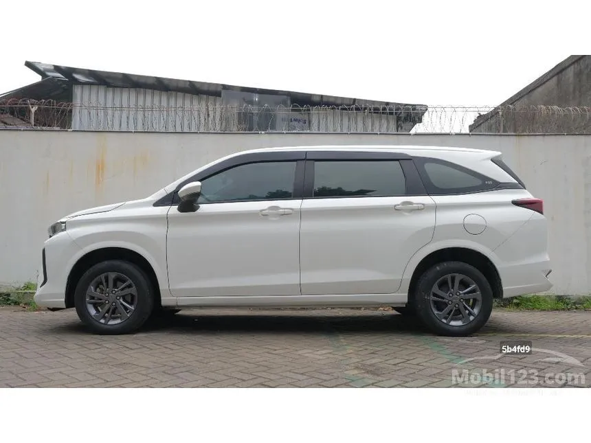 2022 Daihatsu Xenia R MPV