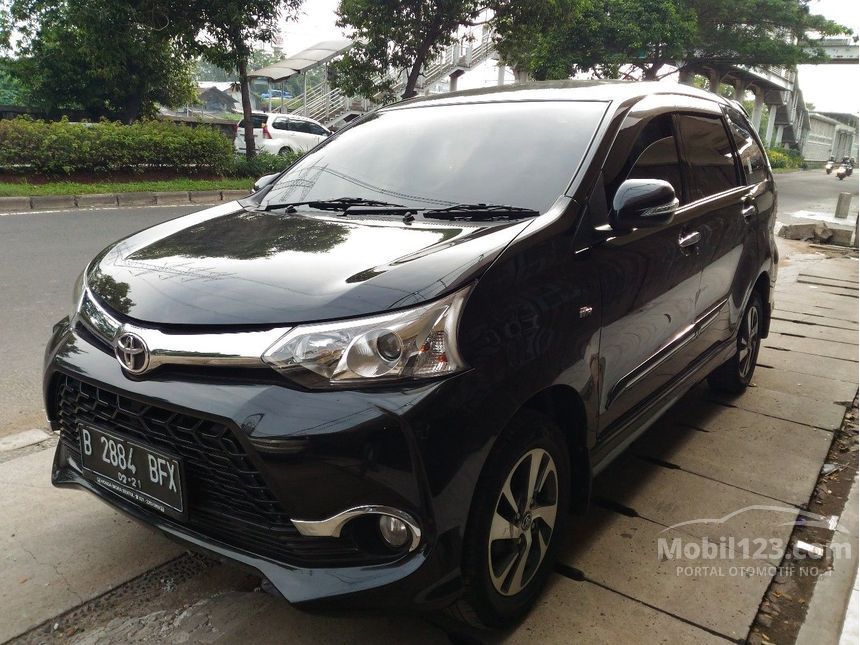 Jual Mobil  Toyota Avanza  2019  Veloz  1 5 di DKI Jakarta 