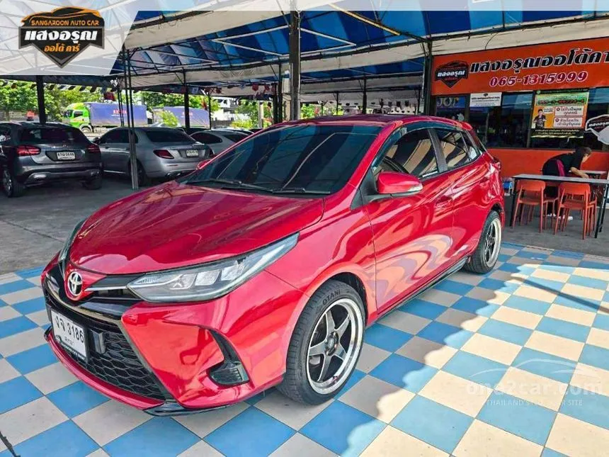 2021 Toyota YARIS Sport Hatchback