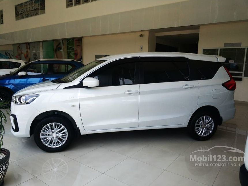 Jual Mobil Suzuki Ertiga 2018 GL 1.5 di Jawa Timur Manual 