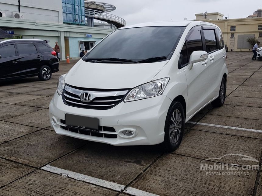 Jual Mobil  Honda  Freed  2013 E 1 5 di DKI Jakarta Automatic 