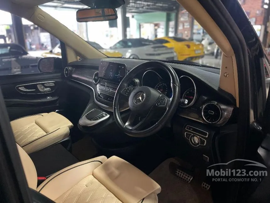 2022 Mercedes-Benz V250 Avantgarde Van