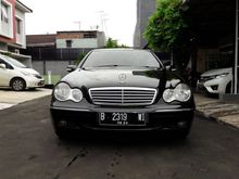 2002 Mercedes-Benz C240 2.6 Elegance Sedan