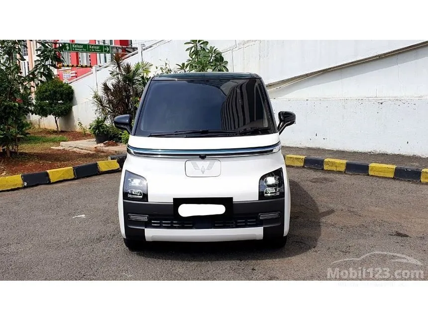 Jual Mobil Wuling EV 2023 Air ev Long Range di DKI Jakarta Automatic Hatchback Putih Rp 215.000.000