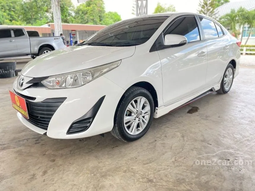 2017 Toyota Yaris Ativ E Sedan