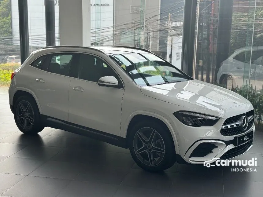 2024 Mercedes-Benz GLA200 AMG Line SUV