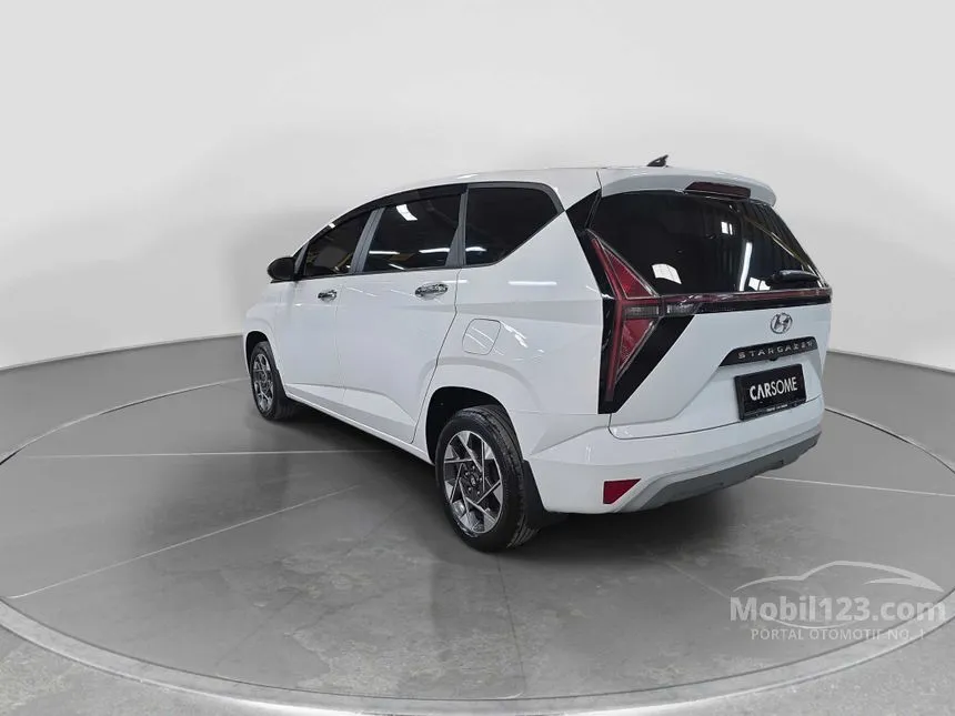 2023 Hyundai Stargazer Prime MPV