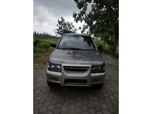 2001 Isuzu Panther Touring