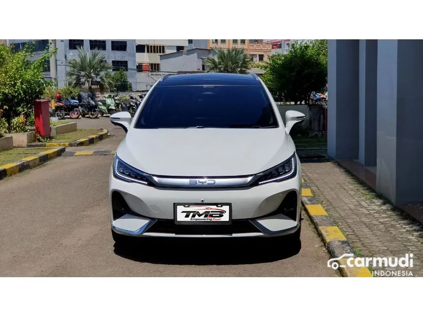 2026 BYD M6 Superior 7-seaters MPV