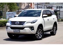 2018 Toyota Fortuner 2.4 (ปี 15-18) V SUV AT