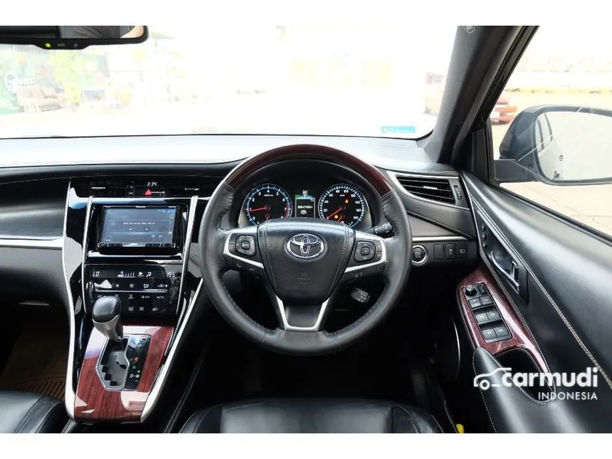 2014 Toyota Harrier SUV