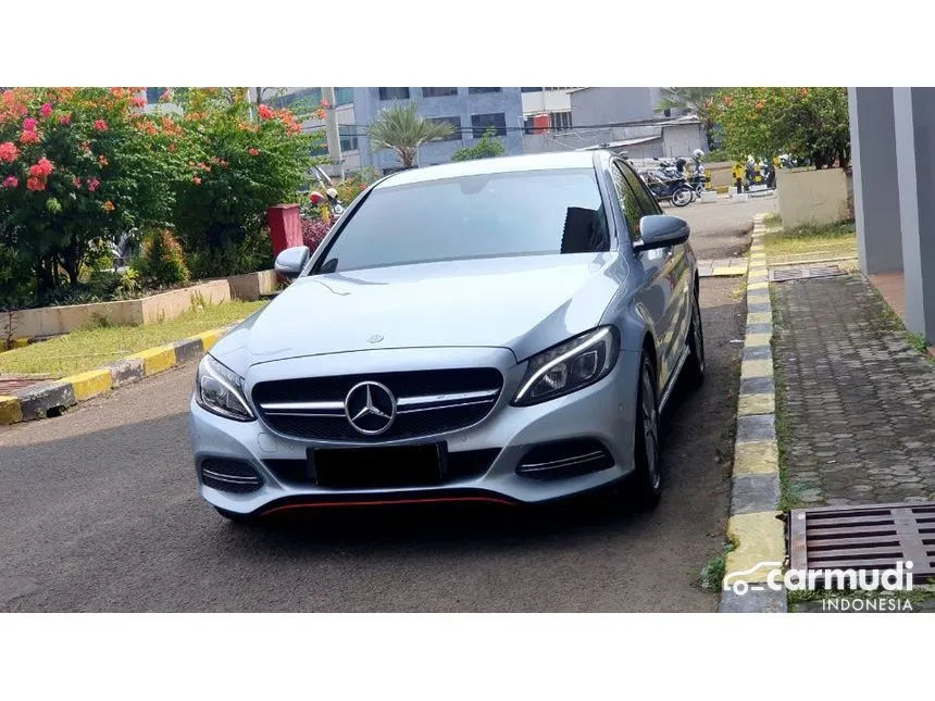 2015 Mercedes-Benz C200 Avantgarde CKD Sedan