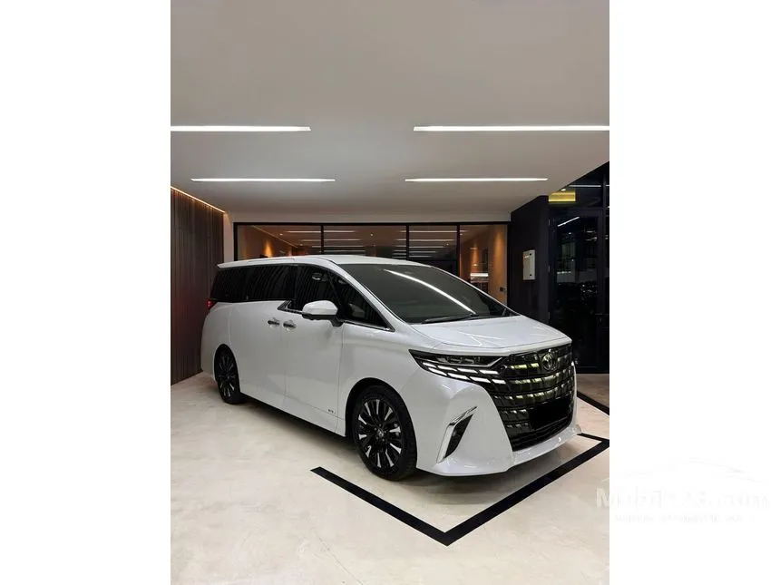2024 Toyota Alphard HEV (Premium Color) MPV