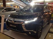PAJERO SPORT 2.4 DAKAR 2017 AT Promo Dp 91Juta Free accesoris NEGO