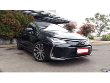 2019 Toyota Corolla Altis 1.8 V Sedan hitam kilometer 6 ribuan siap pakai