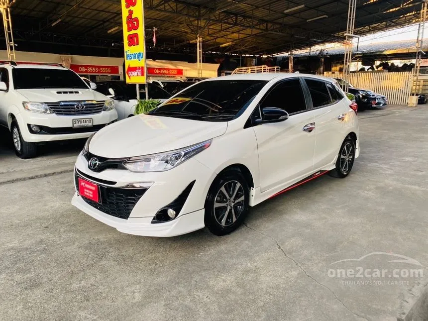 2020 Toyota Yaris High Hatchback