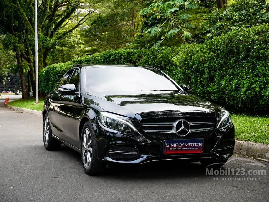 2014 Mercedes-Benz C200 Avantgarde CBU Sedan