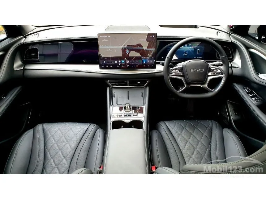 2025 BYD Sealion 7 Performance SUV